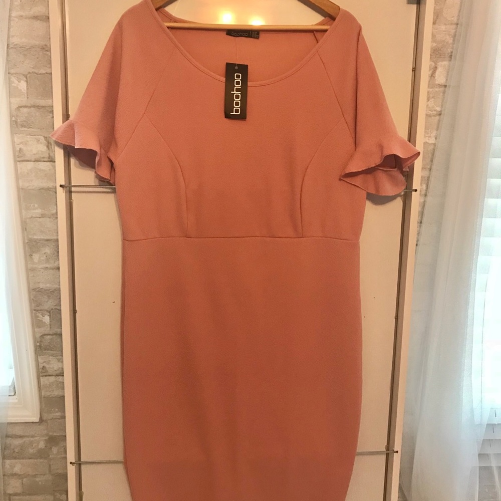 Ruffle sleeve dress